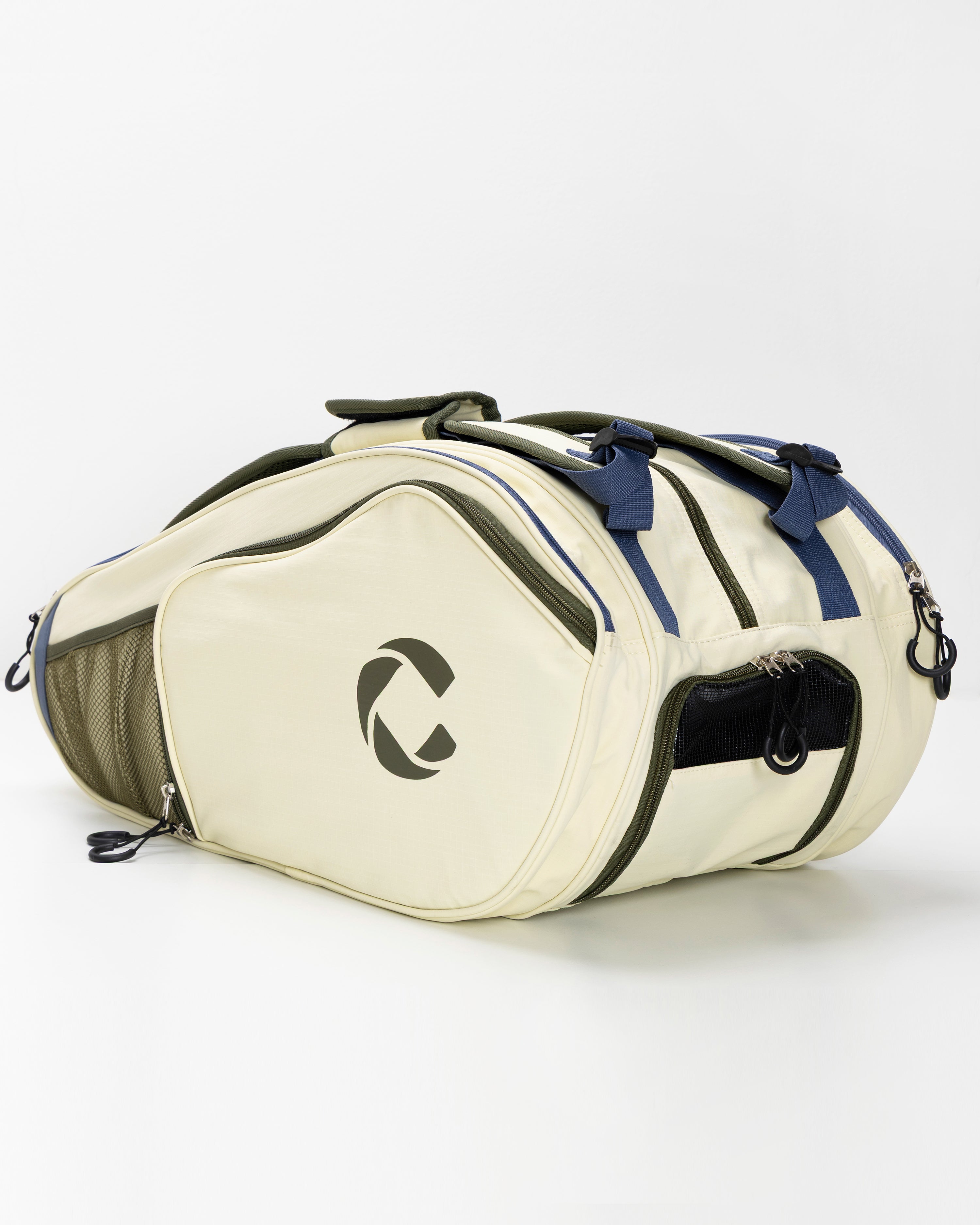 CEEVO Elite Tour Bag in Ivory