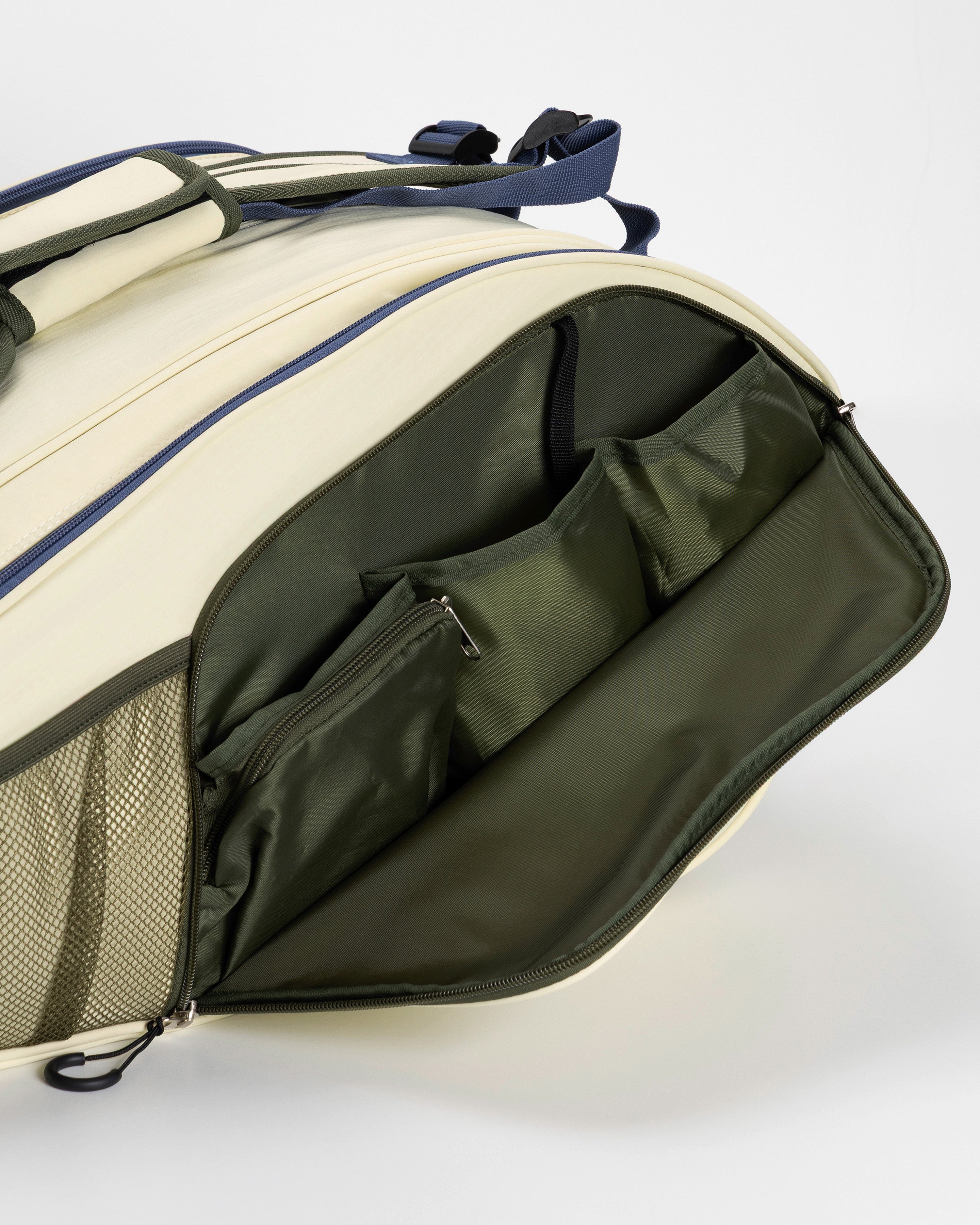 CEEVO Elite Tour Bag in Ivory