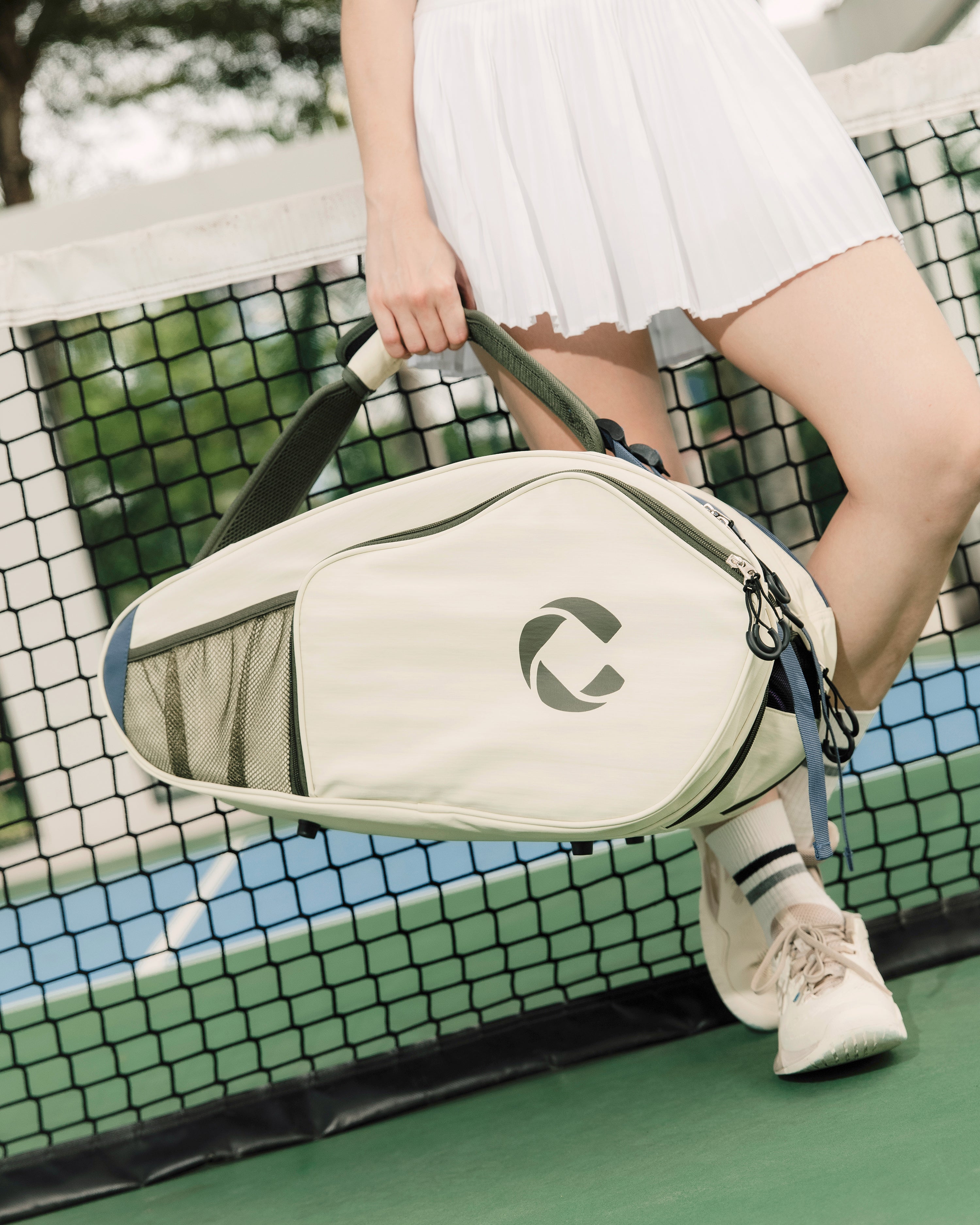 CEEVO Elite Tour Bag in Ivory