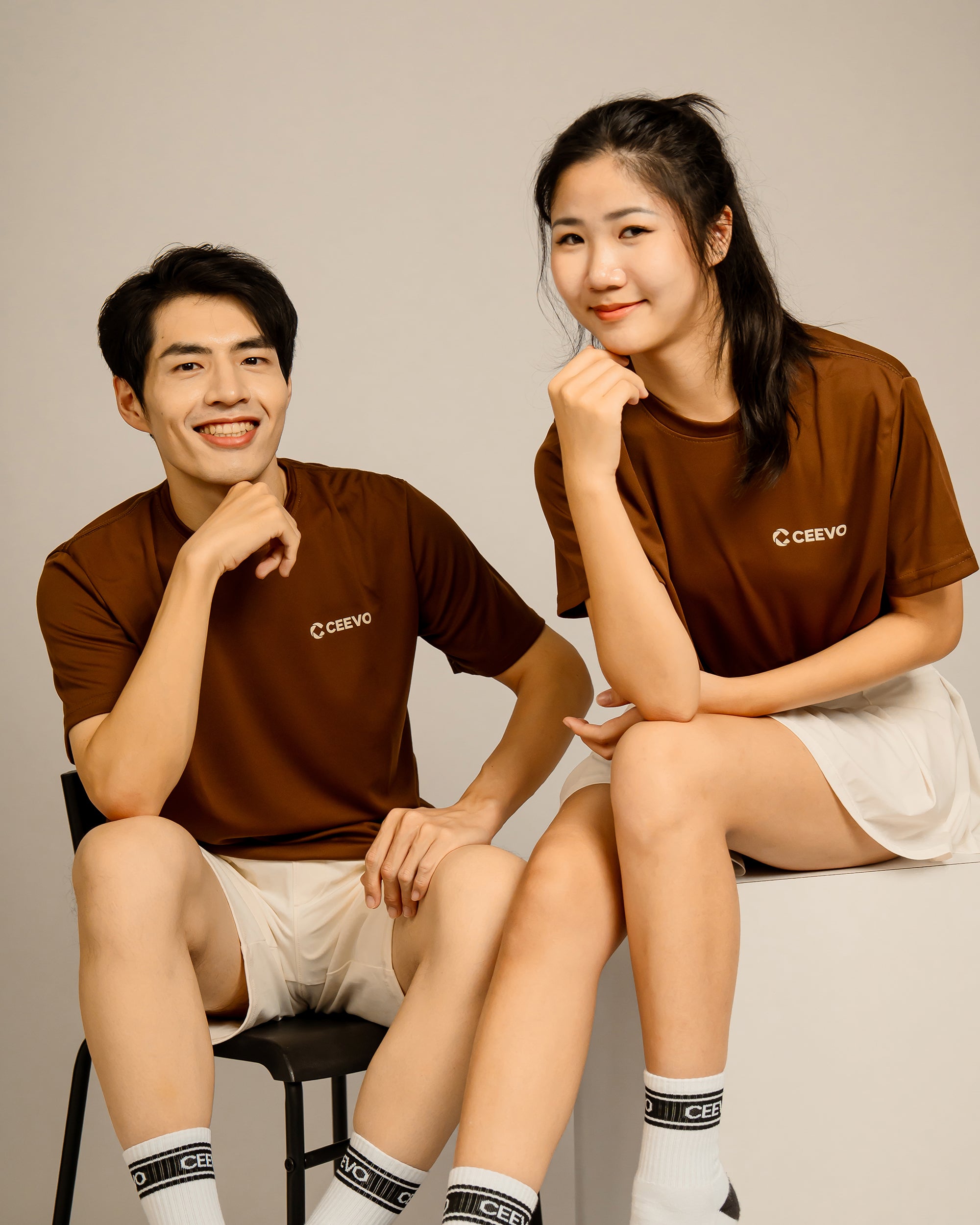 CEEVO Microfibre Tee in Brown