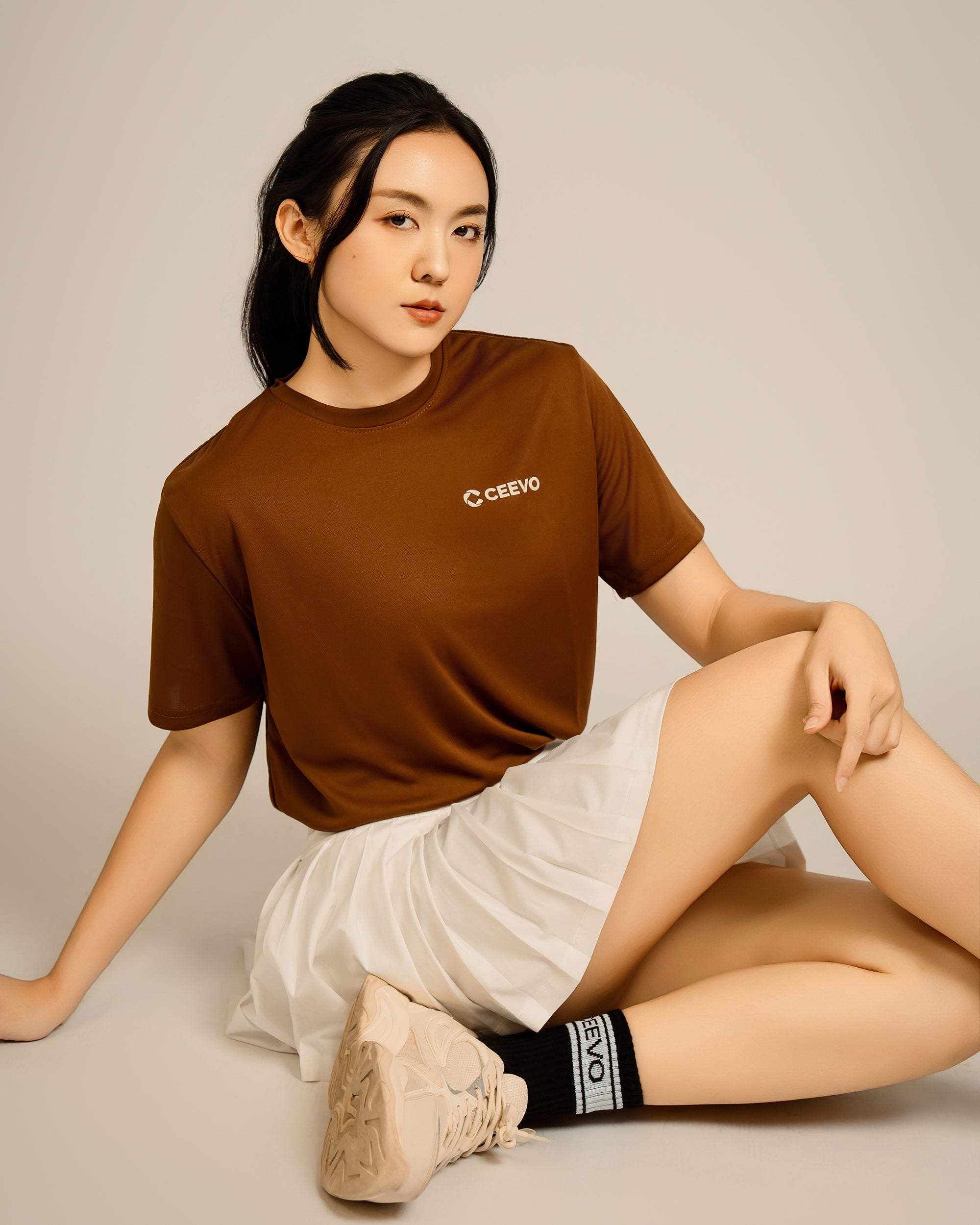 CEEVO Microfibre Tee in Brown