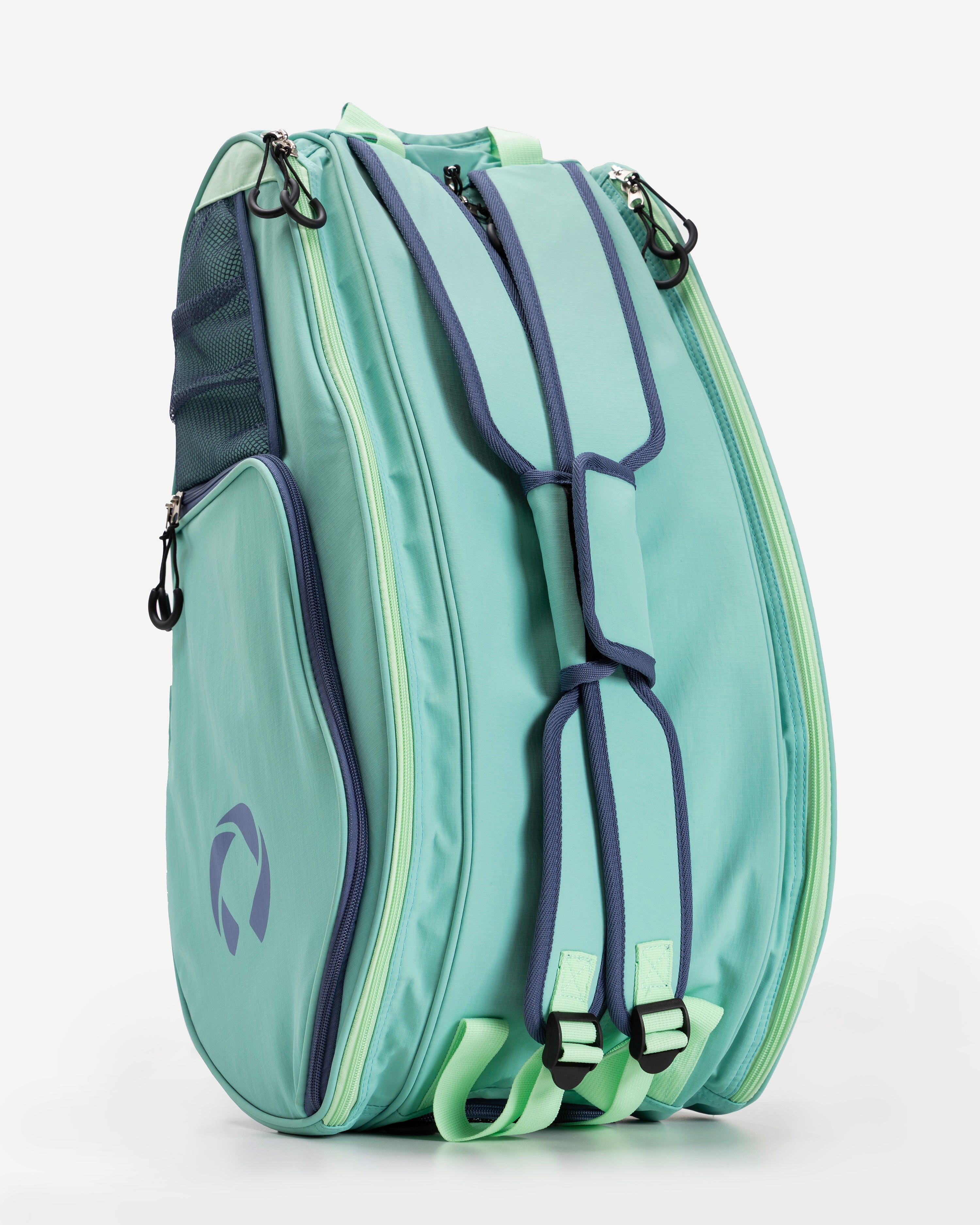 CEEVO Elite Tour Bag in Turquoise